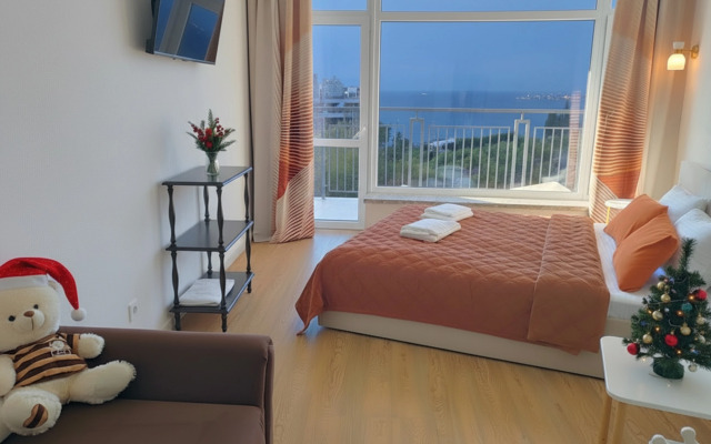 Апартаменты Двухкомнатные рядом с морем