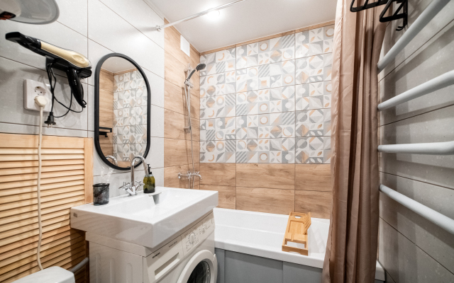 Smart V Tsentre Krasnoyarska Na Surikova 4 Flat