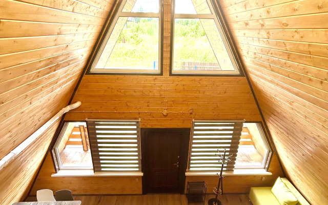 Частный дом Семейный афрейм с баней и бассейном у реки