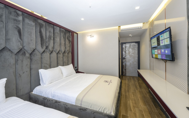 Heaven Premium Airport Hotel