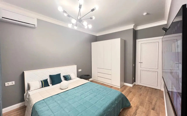 V Prekrasnom Zhk Levoberezhye Flat