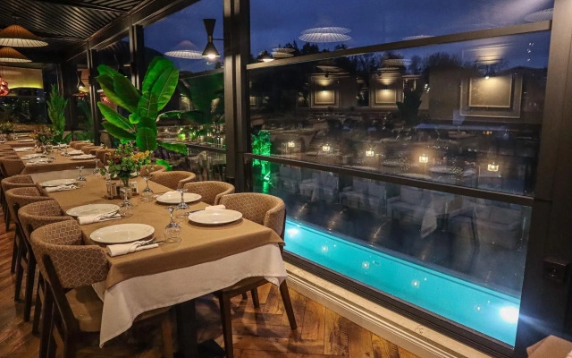 Black Bird Thermal Hotel & Spa