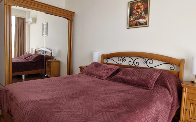 Atlant Alushta 2 Flat