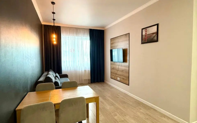 Апартаменты 078 Революционная,39/3 на Central Park с Джакузи и Кондиционером