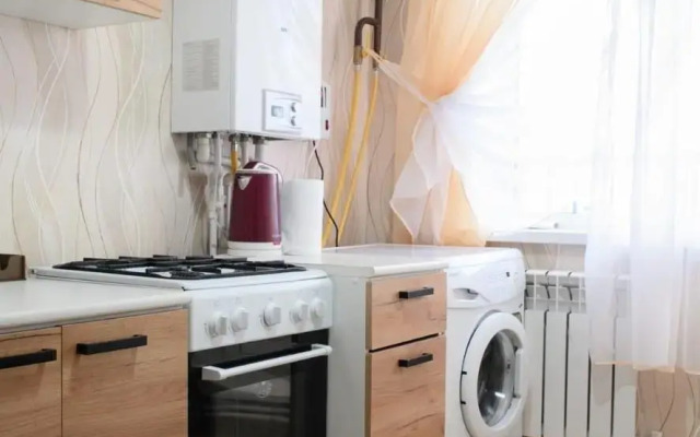 Dvukhkomnatnaya Kvartira Ul Starykh Bolshevikov Flat