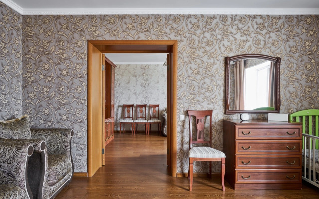 Apartamentyi Na Gazetnom Pereulke 1/12