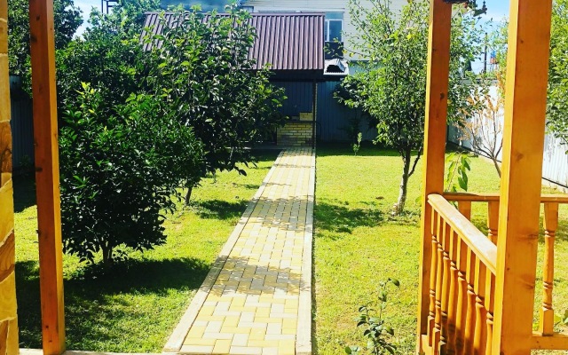 Lastochkino Gnezdo Private House