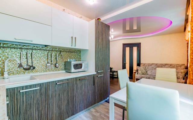 Апартаменты DreamHouse Короленко 10