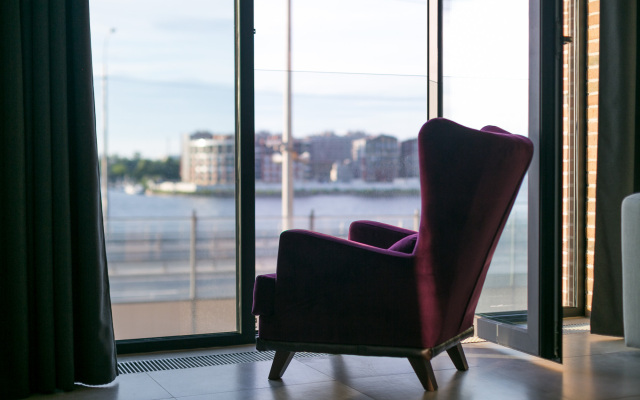 Апартаменты 2ROOMS NEVA VIEW APART in DOCKLANDS