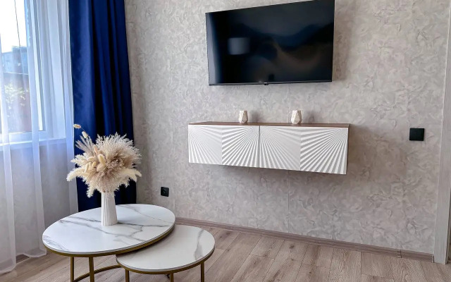 Квартира с двуспальной кроватью и круглосуточным заселением сеть Как дома