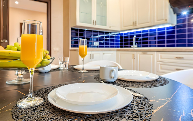 V Tsentre Goroda S Vidom Na Park Apartment