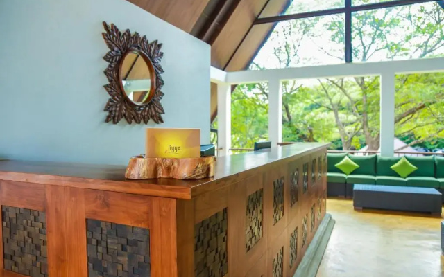 Отель Liya Water Villas