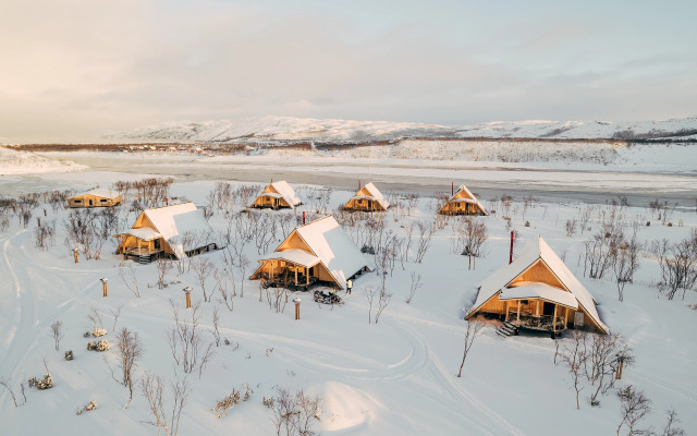 Парк-отель Титовка Арктик Ривер Парк 4*