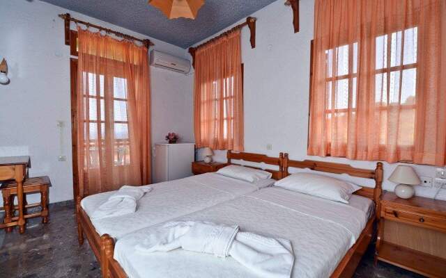 Ariadne Hotel