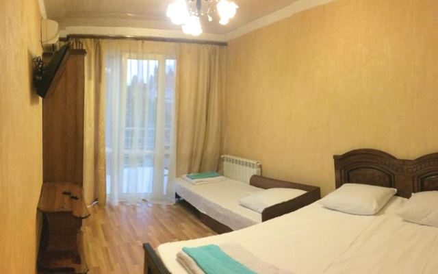 Avrora Private house
