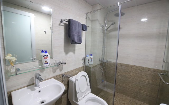 Trang Tien Hostel