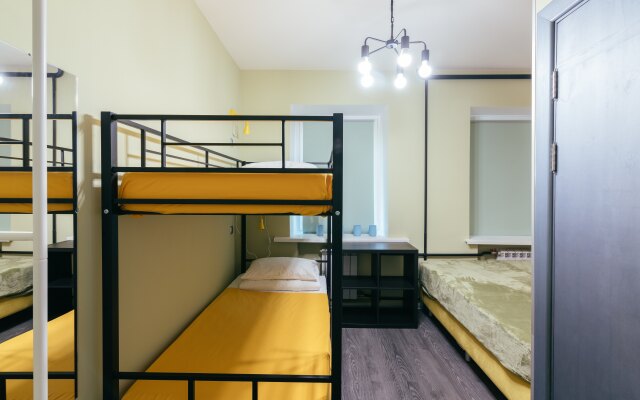Gibrid Buk Boks Mini-hotel