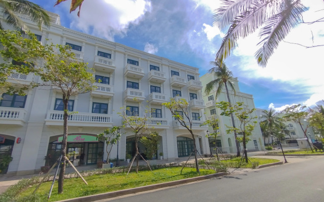 Alisa Phu Quoc Hotel