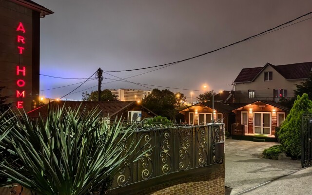 ArtHome Guest House