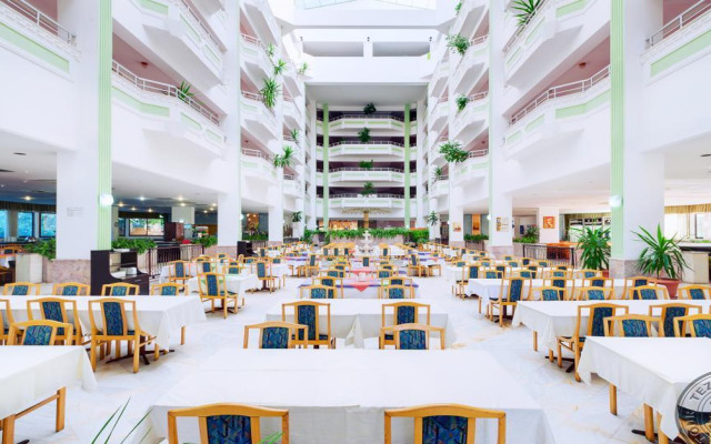 Sunshine Hotel