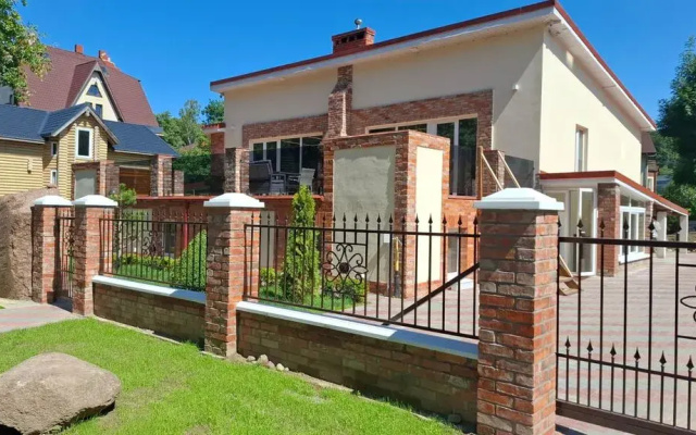 28 Na Pervoy Beregovoy Linii Villa