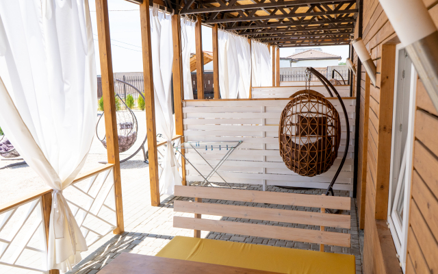 Белый песок