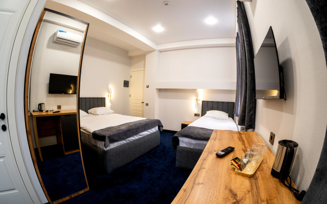 Отель Urban Blis