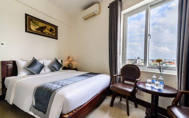 Baly Hotel