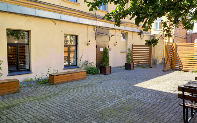 Отель PROLOFT city hostel & rooms