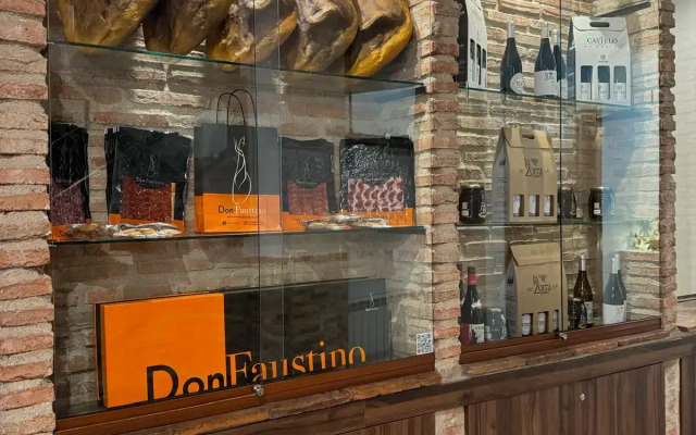 Hospedium Hotel La Fuente