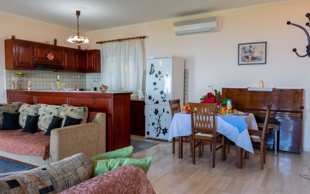 Villa Emily