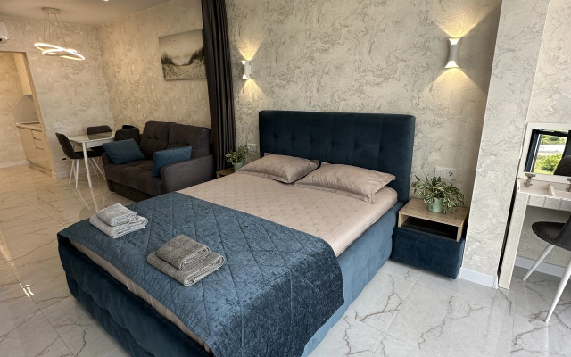 S Bassejnom ZhK Morskaja Simfonija Apartments