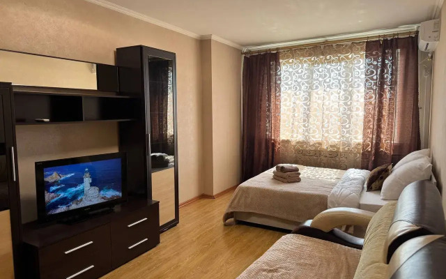 Uyutnaya Odnokomnatnaya 4 Spalnykh Mesta Flat