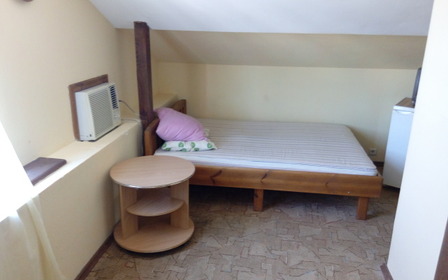 Na Morskoy Guest House