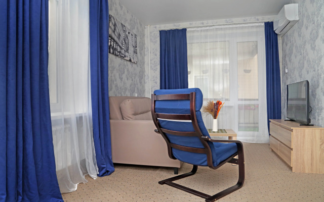 S Samymi Romantichny Balkonom Flat