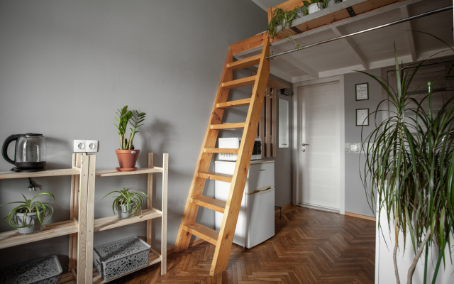 Dvukhurovnevye Na Naberezhnoy Apartments