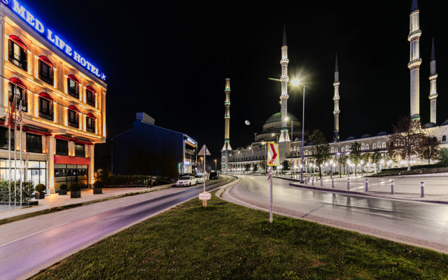 Med Life Hotel Istanbul Airport