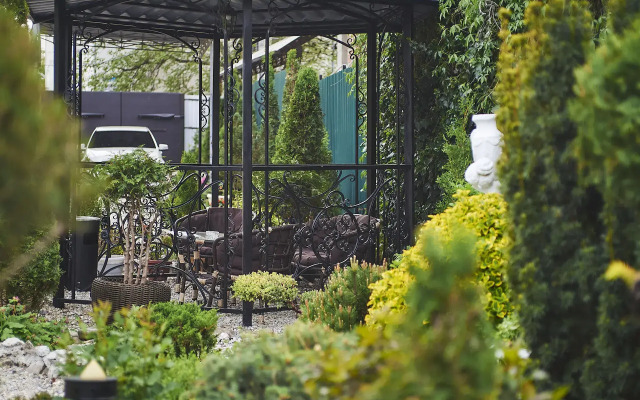 Гостевой дом на Хасановской 35