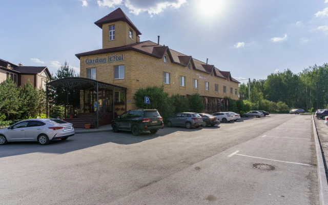Отель Гарден