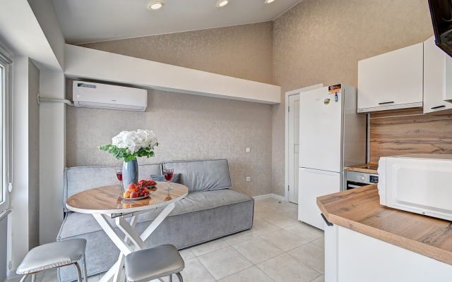 S Kruglogodichnym Basseynom I Prekrasnym Vidom Apartments