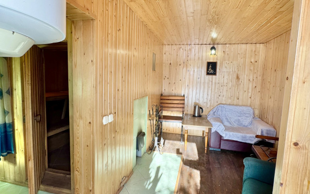 V 14 Km Ot Minska Private House