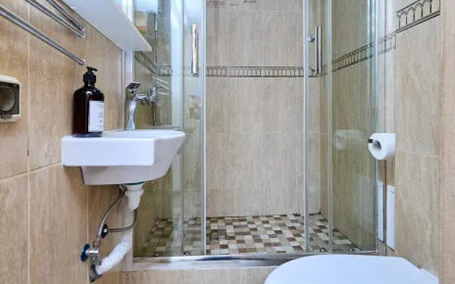 Апартаменты 4-я Советская 25 (2)