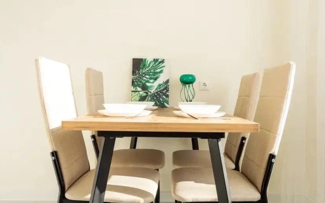 Apartamenty Favorite House na Ul9 Maa Radom s Trc Planeta