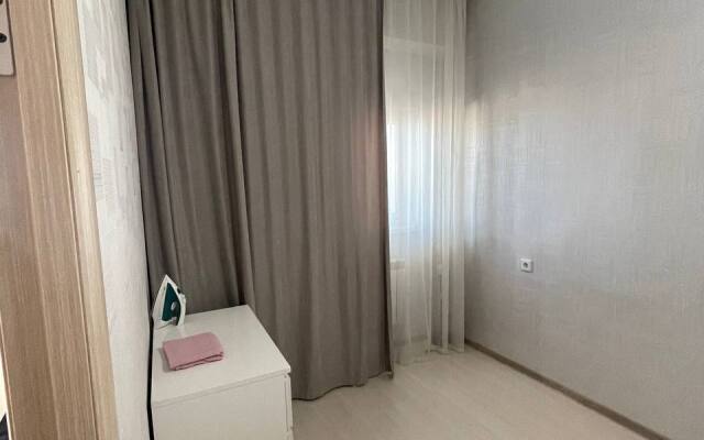 1 komnatnaya kvartira ryadom s aeroportom g.Yakutsk Flat