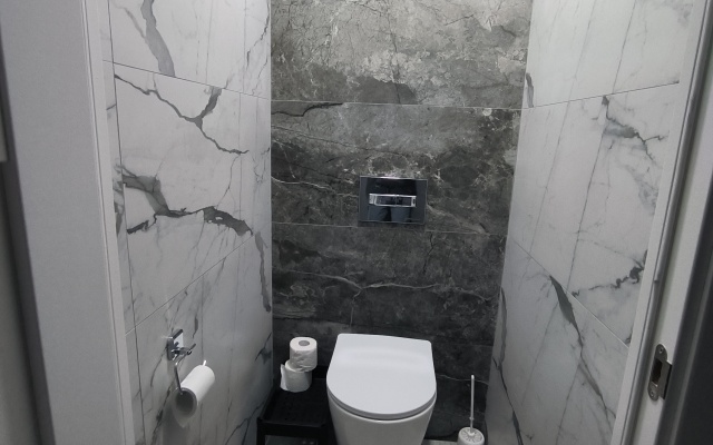 U Metro Lermontovskiy Prospekt Flat
