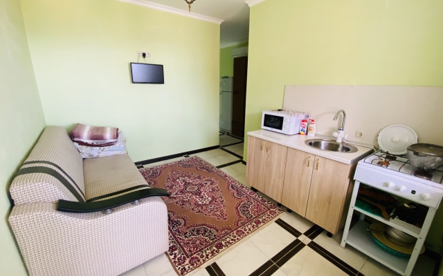 Baza Mango Guest House