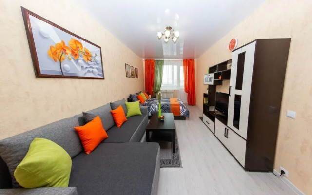 Na Ulitse Krasilnikova Flat