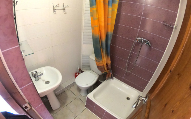 Yuzhny Briz Guest House