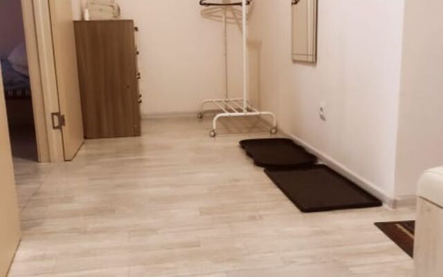 Апартаменты 2-х комнатные на Юности 3