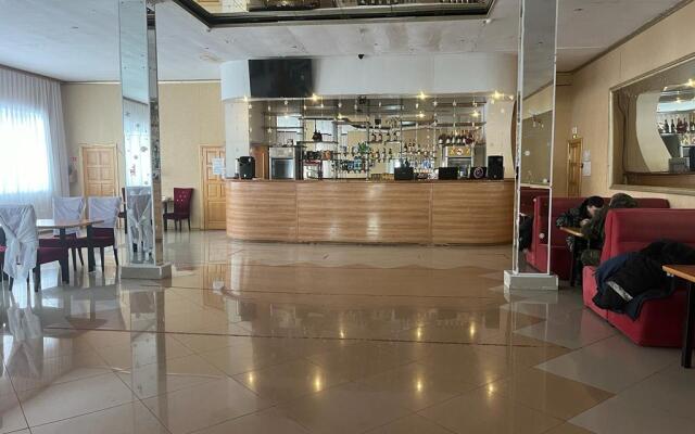 Гостиница ЗВЕЗДНАЯ (с. Подгорное)